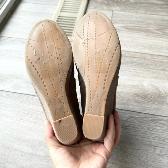 Dolce Vita Taupe Suede Leather Wedge  Booties - Picture 13 of 15